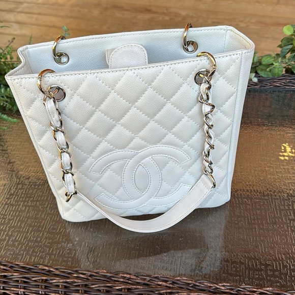 CHANEL WHITE CAVIAR PETITE SHOPPING BAG - Picture 7 of 9